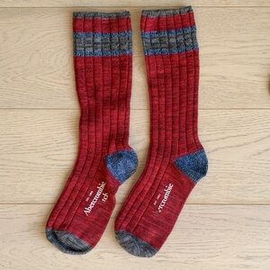 Abercrombie & Fitch Red and Gray Ribbed Socks